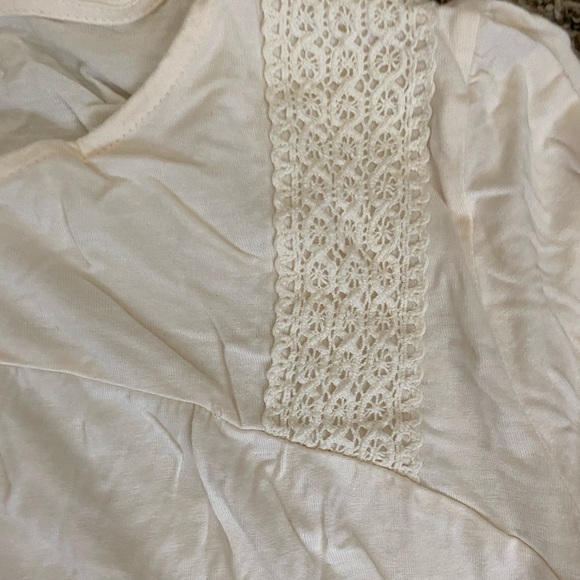 Cream blouse - Picture 2 of 3